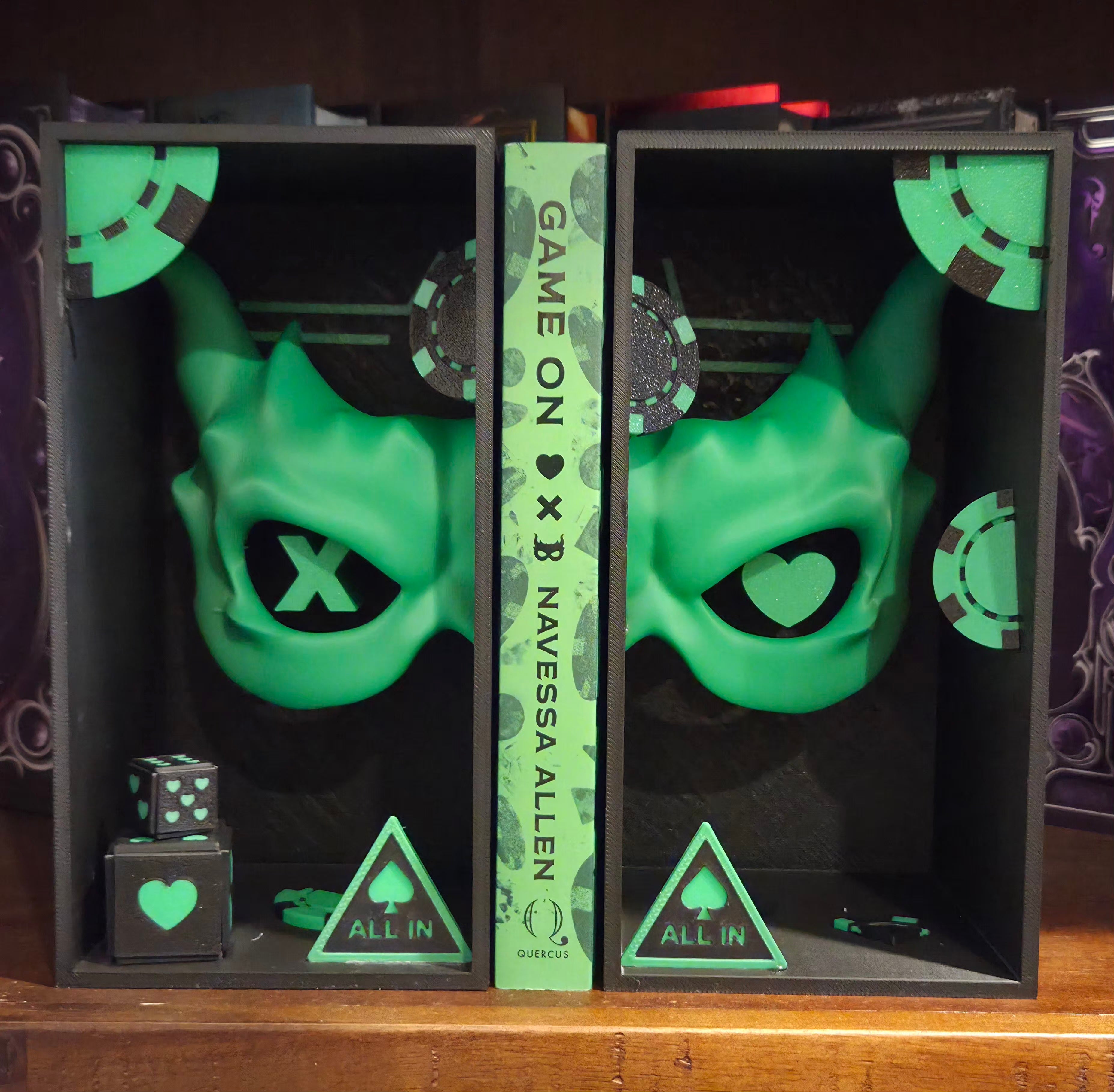 "Game on' Tyler Double Book Nook